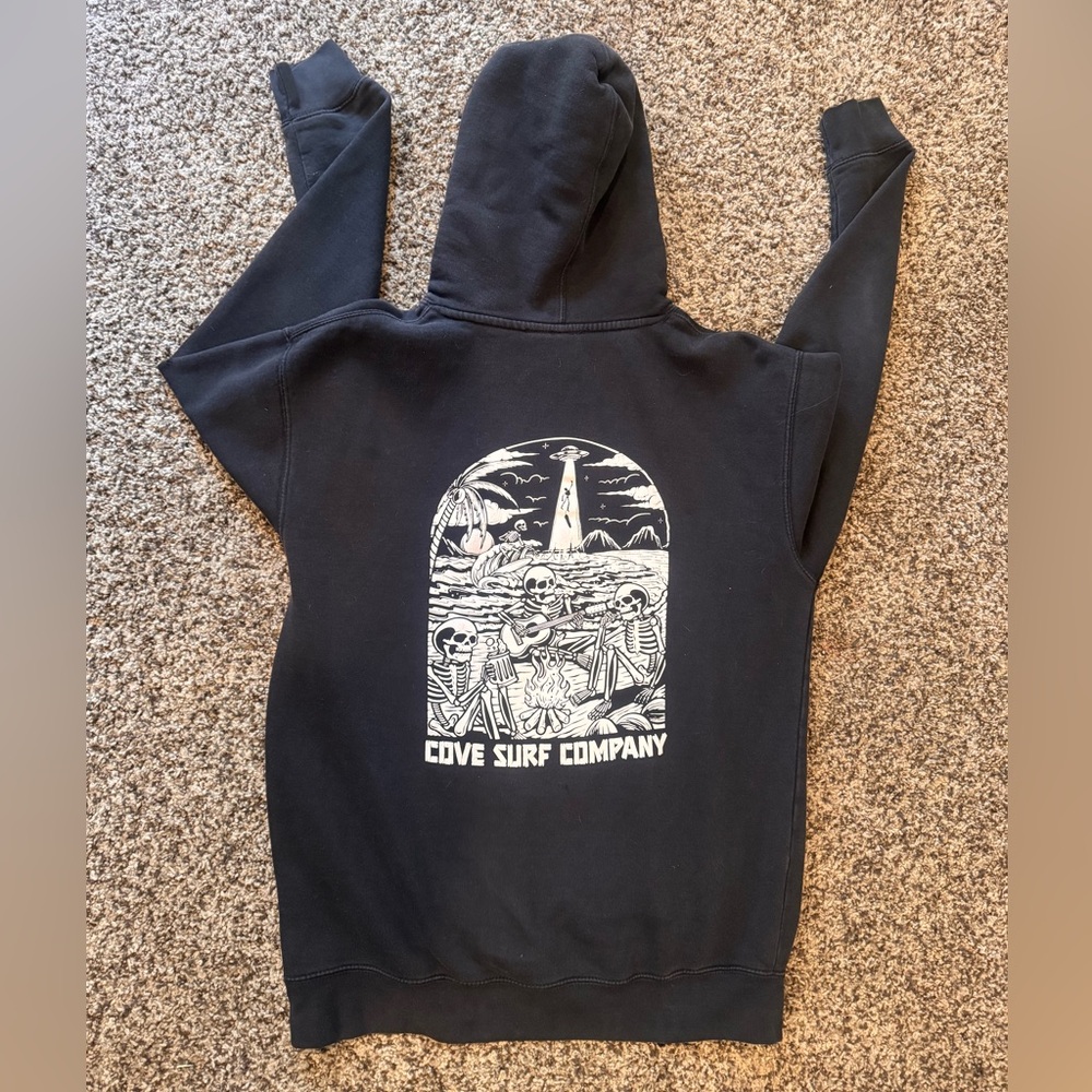 Cove Surf Company Hoodie Men’s Medium